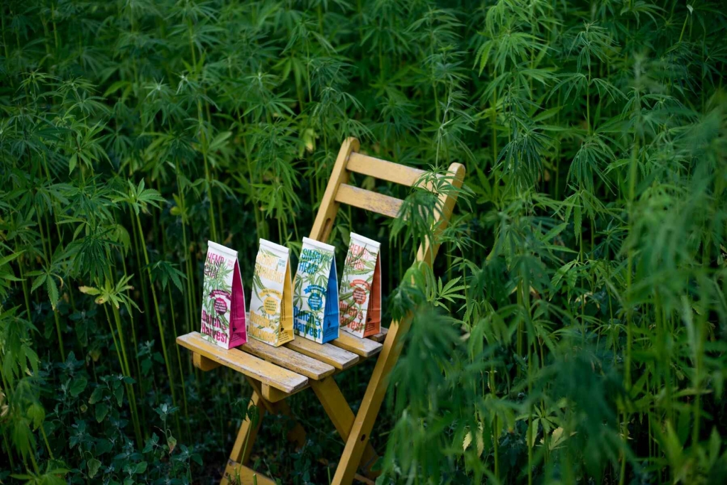 Hemp & Herbs - Konopná a bylinková směs čaj 40 gram - Dutch Harvest sypaný čaj